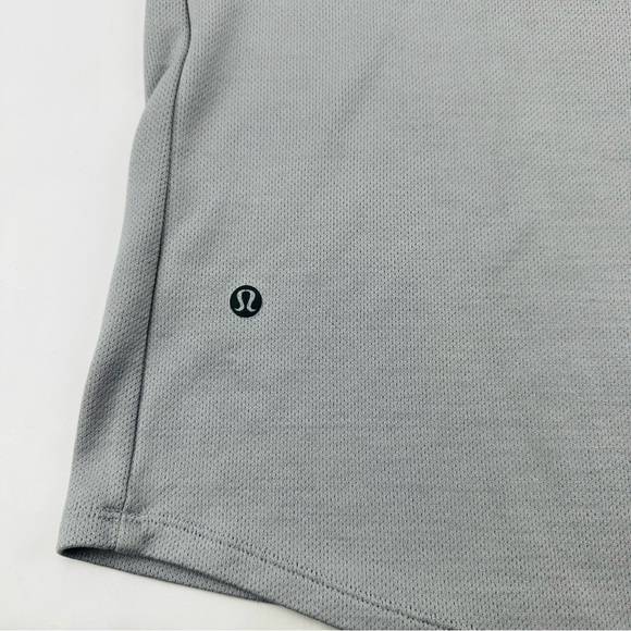 Lululemon Confluence Short Sleeve Crewneck Heavyweight Tee Silver Drop Grey - Picture 9 of 12